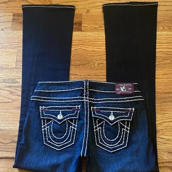 TRUE RELIGION - Picture 3 of 7